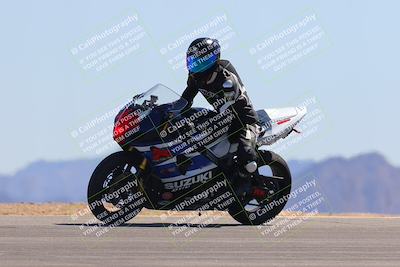 media/Mar-24-2025-Moto Forza (Mon) [[57ce5c5cff]]/3-Beginner Group/Session 4 (Turn 9)/